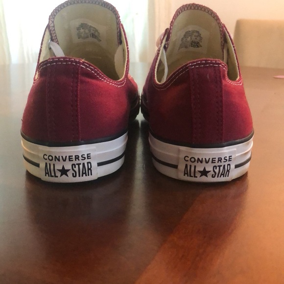 Converse All-Star Low Top Burgundy Mens 10 - Picture 2 of 6